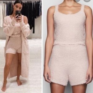 Skims, Cozy Knit Shorts, Size S/M, Pink/Blush